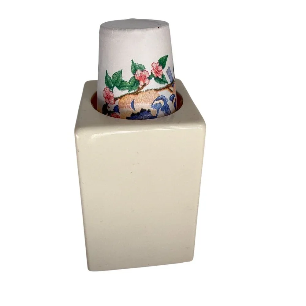 Vintage Bathroom Disposable Cup Dispenser Plastic Holder Retro Decor Cream